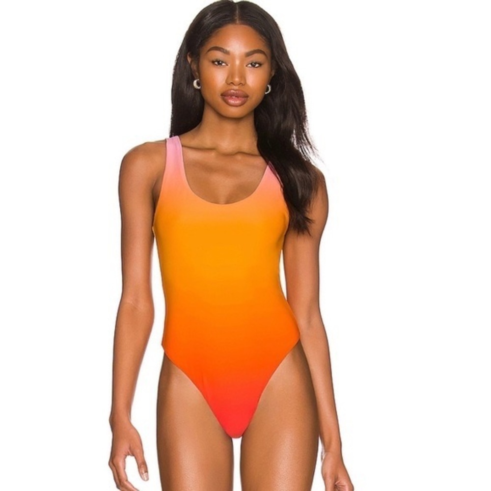 WeWoreWhat | Ombré One Piece Swimsuit S NEW
